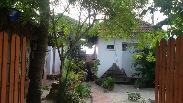 Mandala Beach House & Cottages