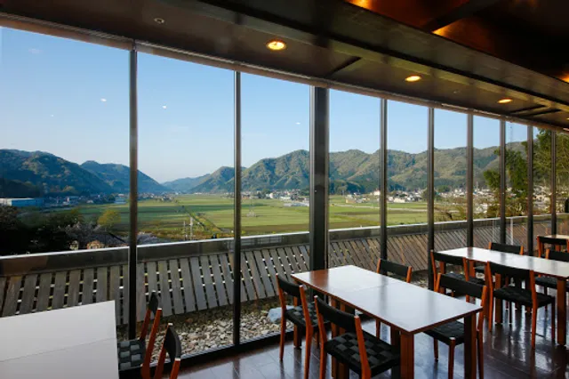 ダイニング康貴〈夢乃井 1F〉