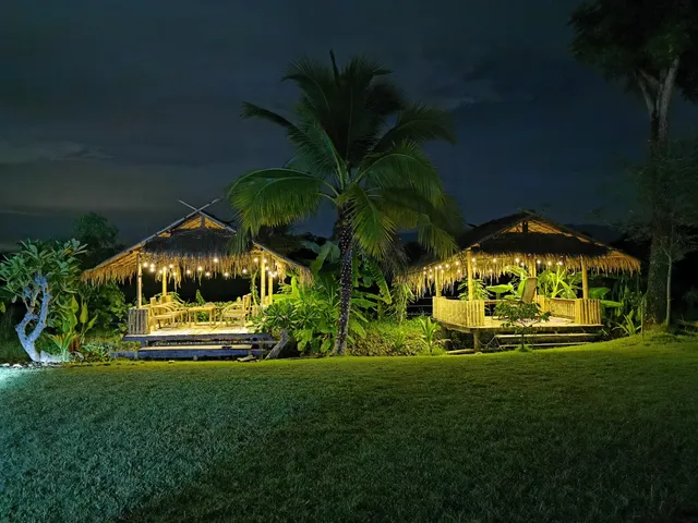 ウィチュダー ホームスティ & コテージ