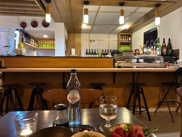 Dozo Sushi & Izakaya , Santos