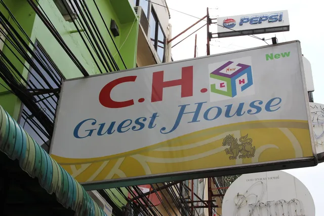 New C.H. Guest House Khaosan Road