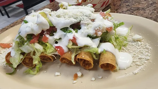 Vero's Latino Store/Mercado La Fe