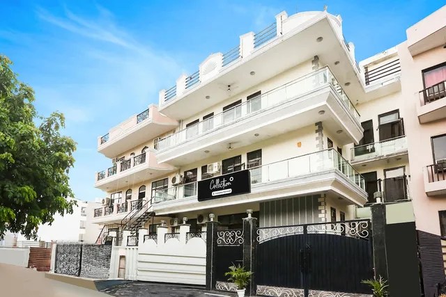 Super Collection O Sector 45 Near Huda Metro Station