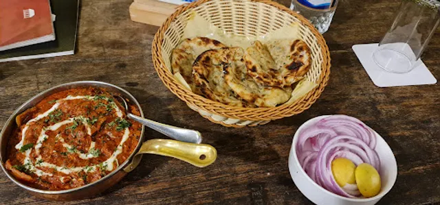 Saltt Restaurant & Bar