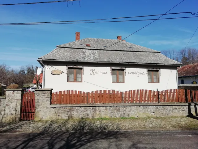 Kormos Vendégház - Hejcei szállás, falusi vendégház Hejce, wellness Hejce