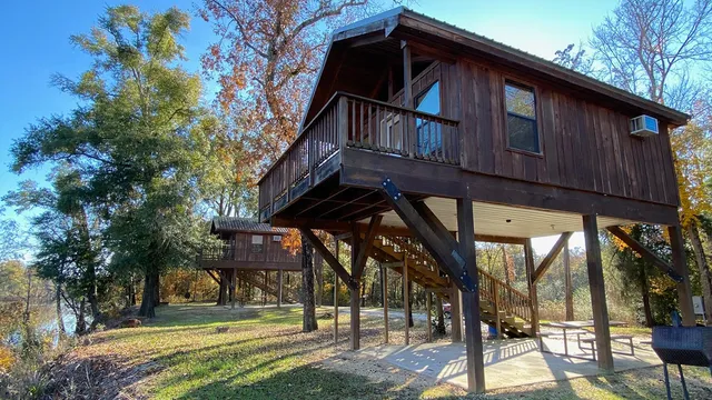 Rocky Bend Flint River Retreat