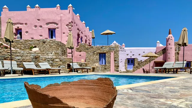 Georgilas Cave House