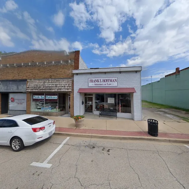 Peek In Pottery Ceramics & Art