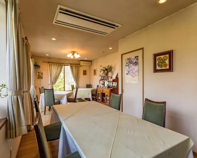 Petit Chambre（プティシャンブル）