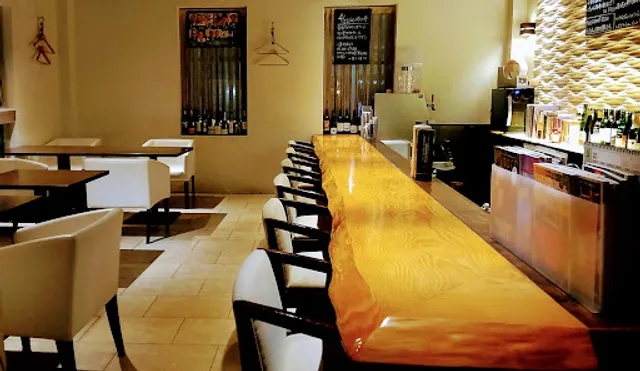 ワインバーゆのうえ