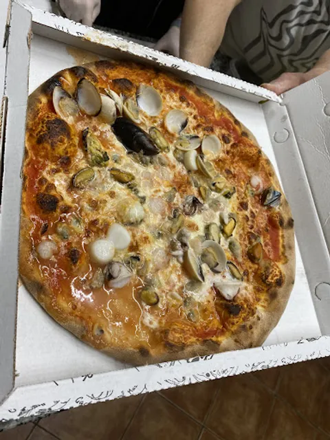 Pizzeria la Favola