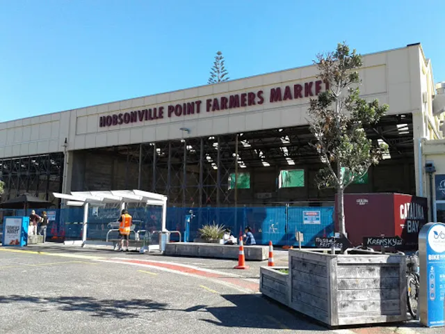 Catalina Bay Farmers Market