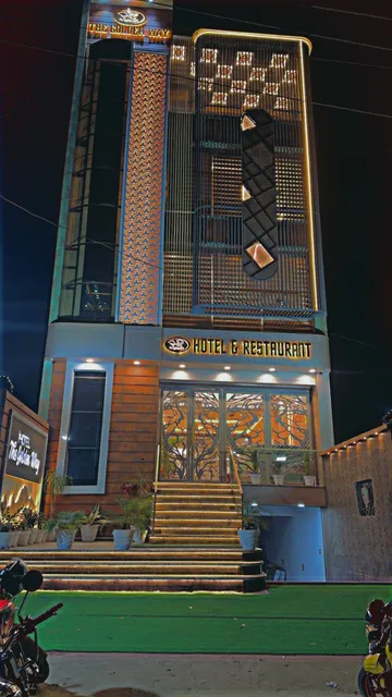 Hotel The Golden Way