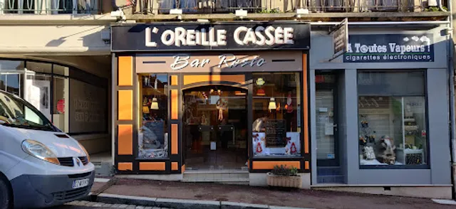 L' OREILLE CASSÉE