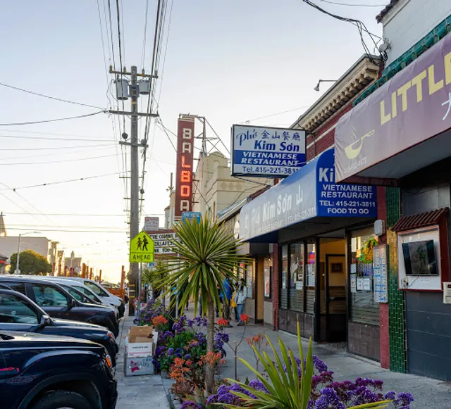 Kim Sơn Restaurant