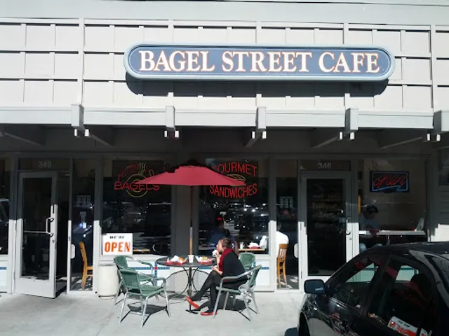 Bagel Street Cafe