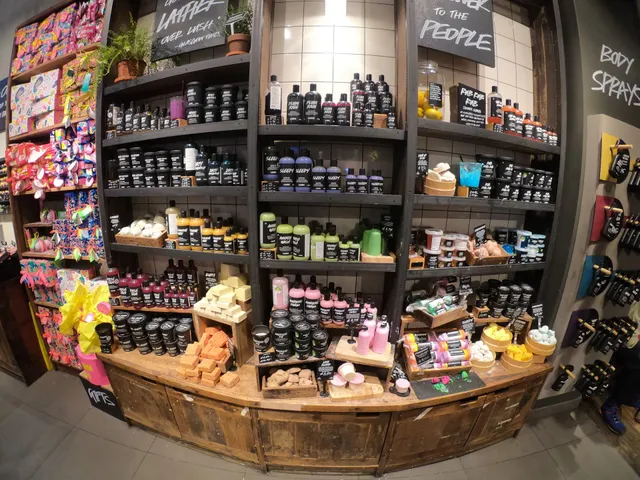 Lush Cosmetics White City