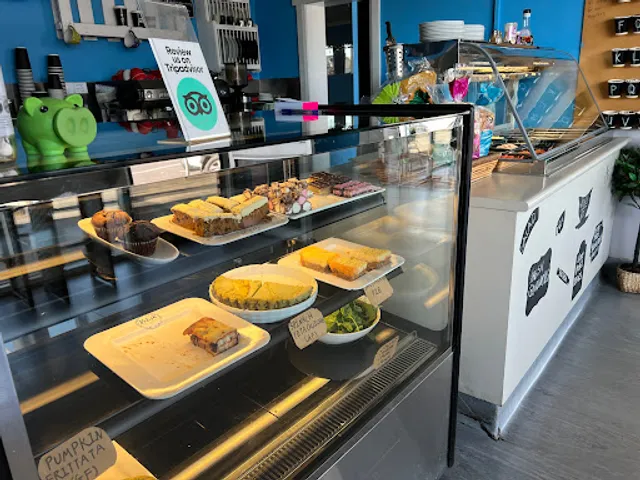 Azzaozzy Relishcafe@catering