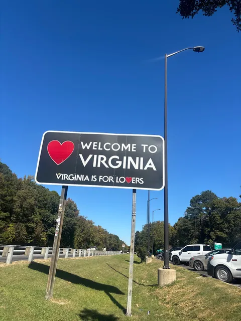 Virginia and North Carolina State Line