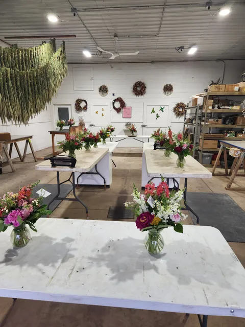 Alissa's Flower Farm and Designs, Silver Maple Woodshop