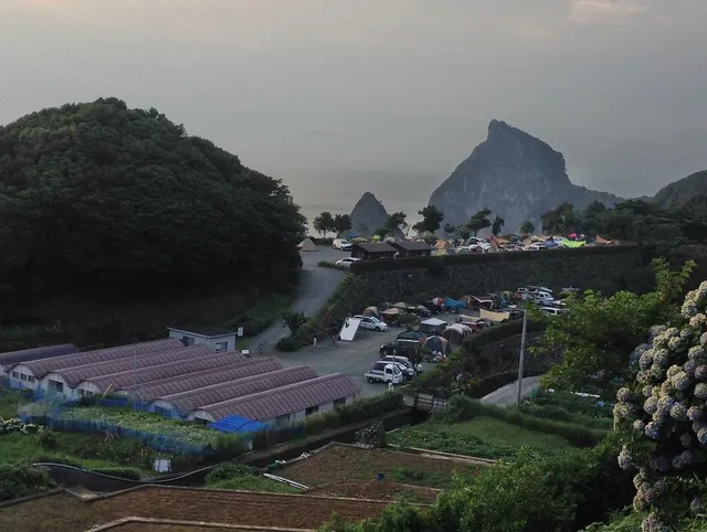 雲見夕陽と潮騒の岬オートキャンプ場