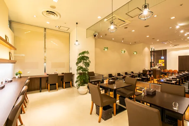 Curry & Cafe Vajraroad - Aer