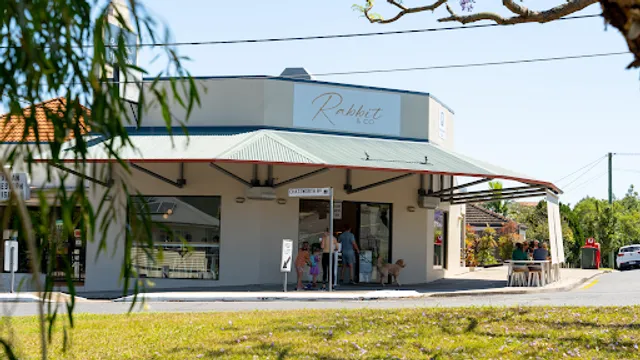 Rabbit & Co Cafe