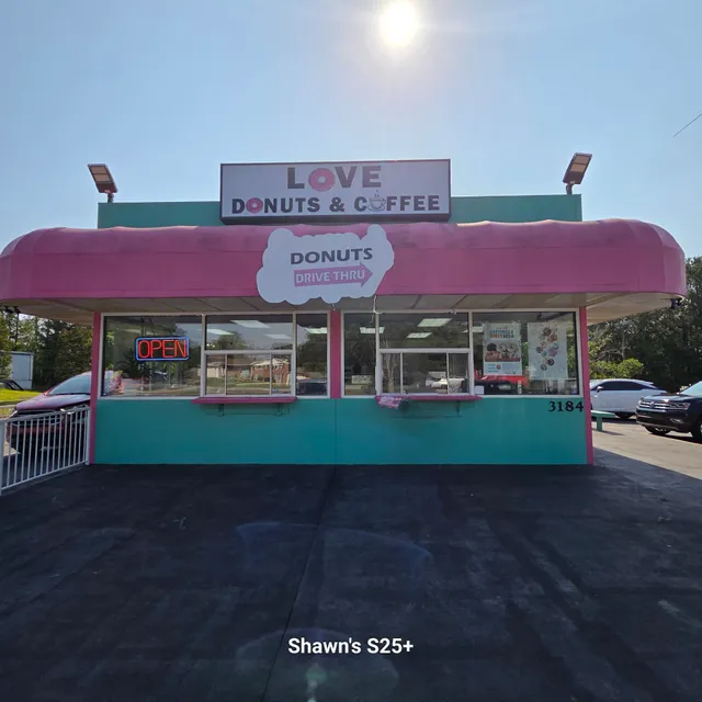 Love Donuts & Coffee