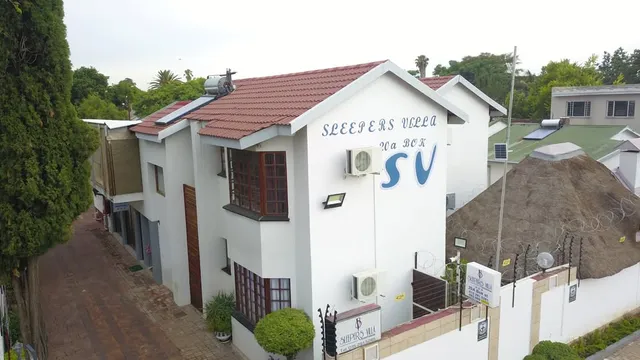 Sleepers Villa Guest House