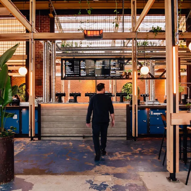 Stomping Ground Brewery & Beer Hall - Morris Moor