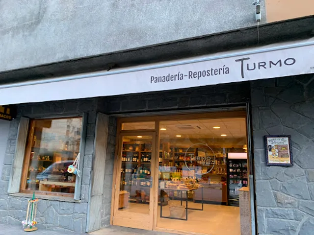 Panadería-Repostería Turmo