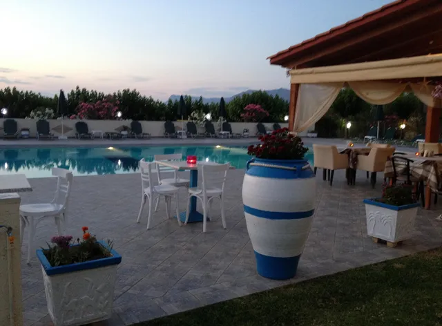 Mediterranean Hotel & Apartments