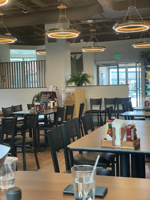 Roberto's Restaurant