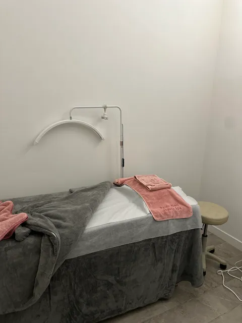 Paint Nail Beauty Spa - Pleasanton