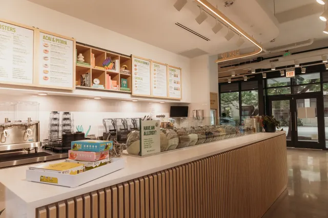 Pure Green - Juice Bar Downtown Seattle