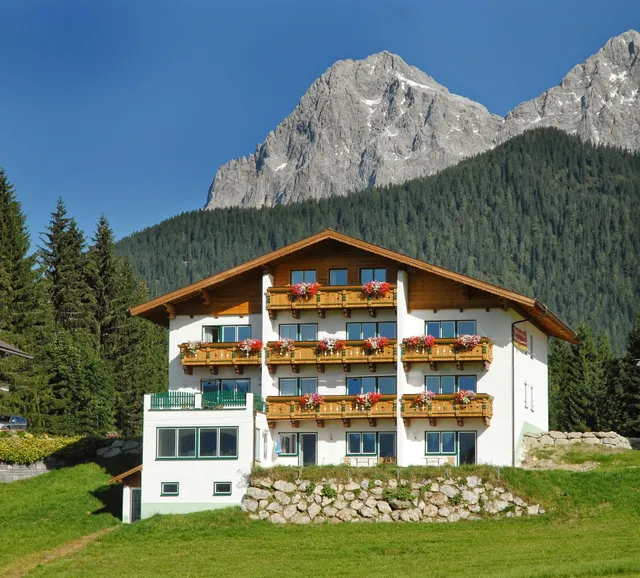 Hotel Ramsauer Alm
