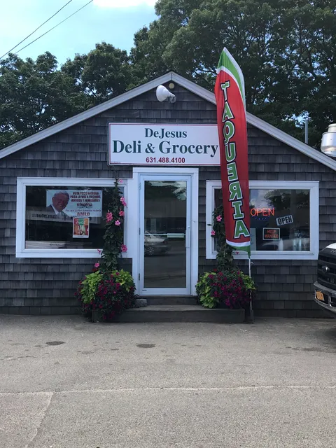 DeJesus Deli & Grocery