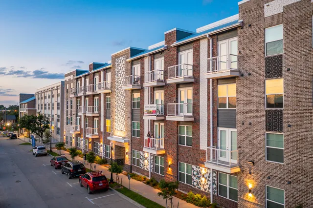 The Madison at Bishop Arts Apartments