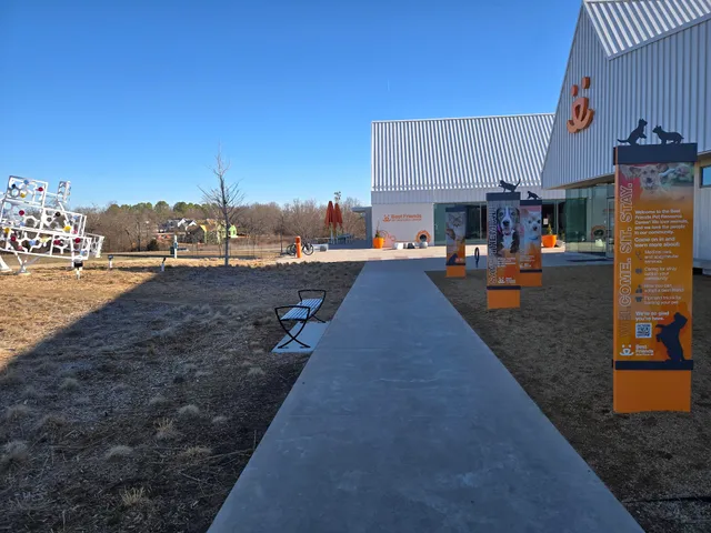 Best Friends Animal Society Bentonville