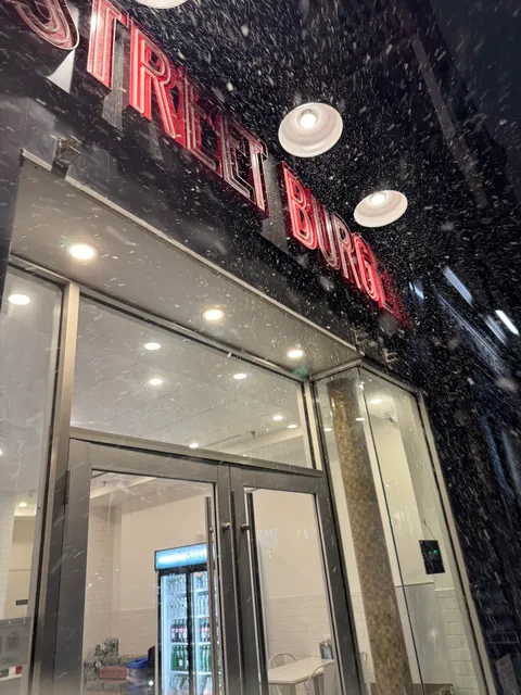 7th Street Burger 86th Street