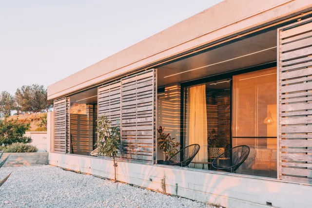 B&B The Boomerang House