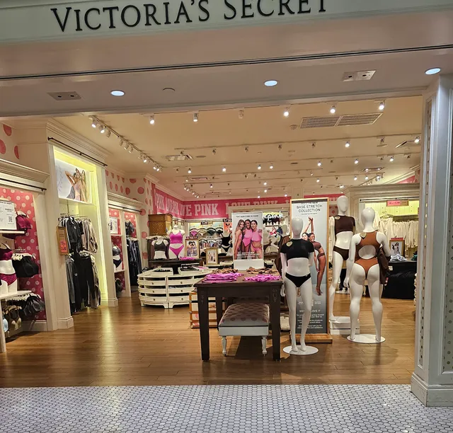 Victoria's Secret & PINK