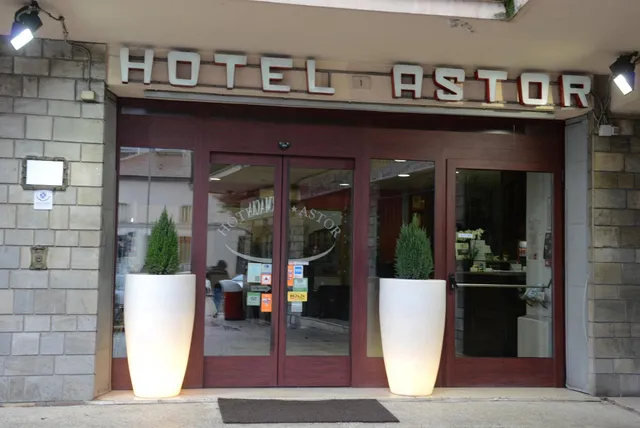 Hotel Astor