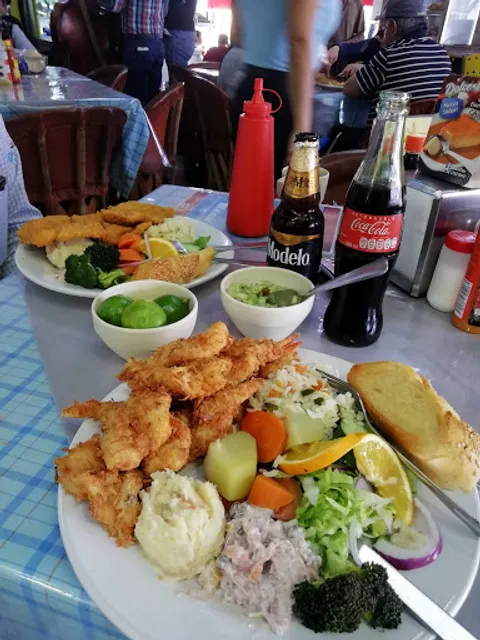 Mariscos Los Amigos
