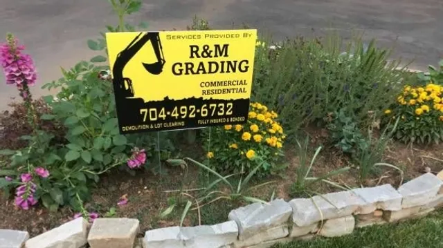 R&M GRADING LLC