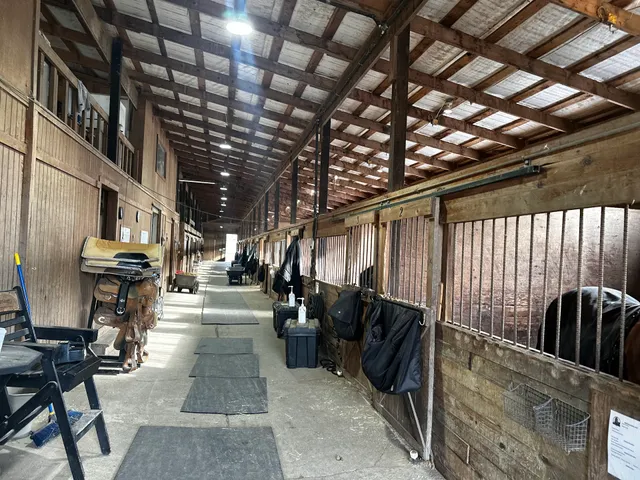 Hothi Equestrian Ranch