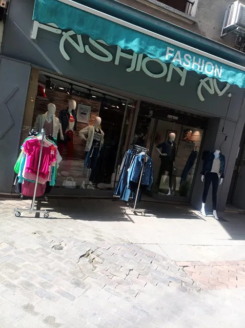Fashion avenue