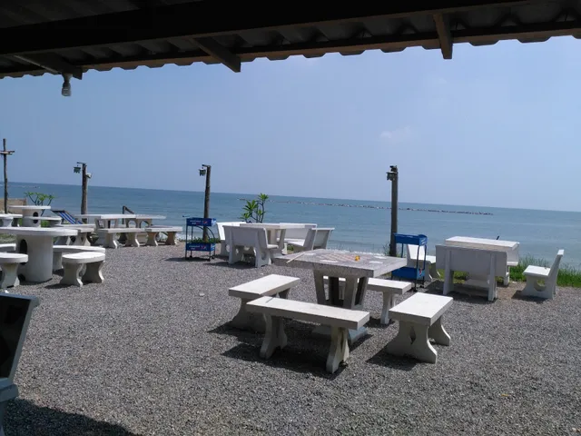 หาดเจ้าสำราญ