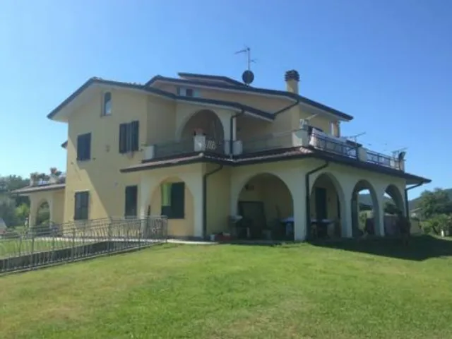 Villa Naclerio