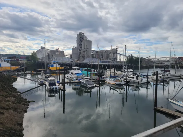 Harbor Island Marina